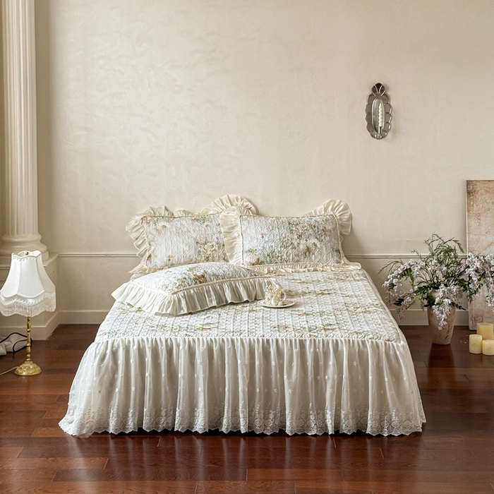 91家纺网 家纺一手货源 找家纺 花香四季家纺 2026新款全棉双层纱床裙三件套 洛丽可