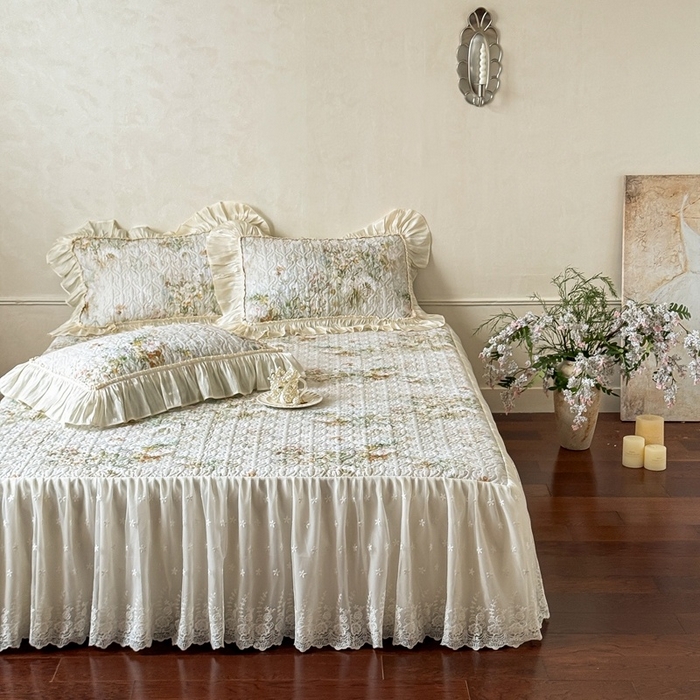 91家纺网 家纺一手货源 找家纺 花香四季家纺 2026新款全棉双层纱床裙三件套 洛丽可