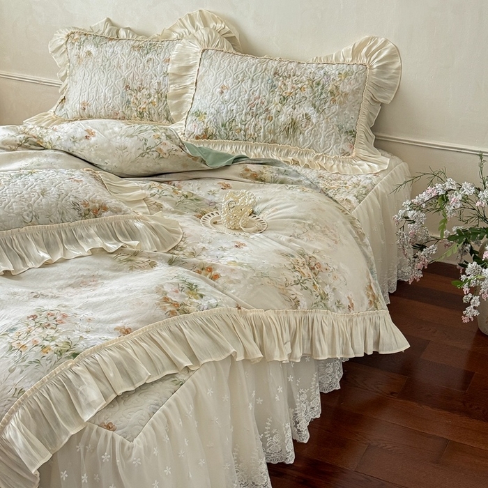 91家纺网 家纺一手货源 找家纺 花香四季家纺 2026新款全棉双层纱床裙三件套 洛丽可