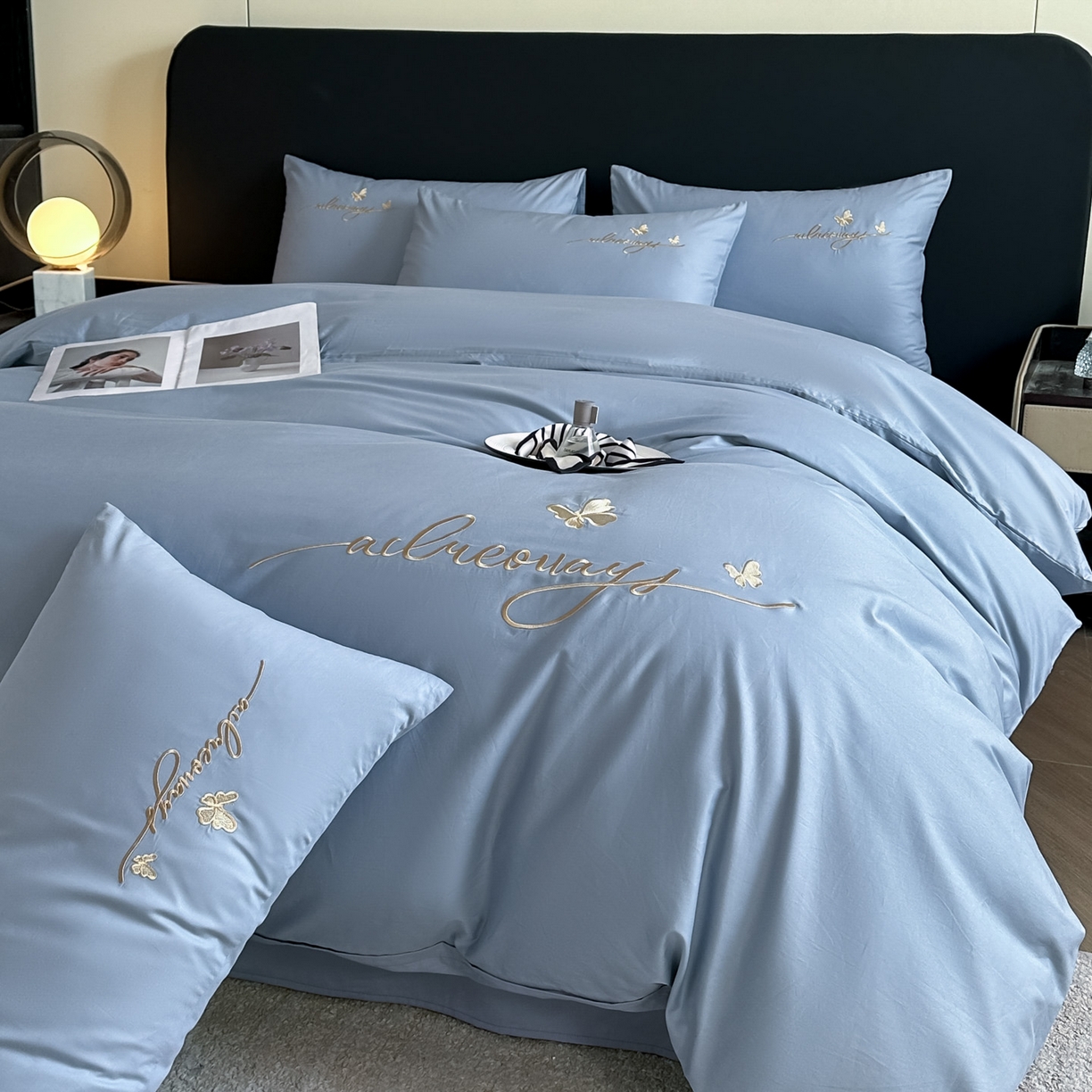 91家纺网 家纺一手货源 找家纺 湘雪家居 2026新款纯棉全棉长绒棉刺绣绣花高端礼盒四件套-蝶恋系列 舞蝶-海蓝