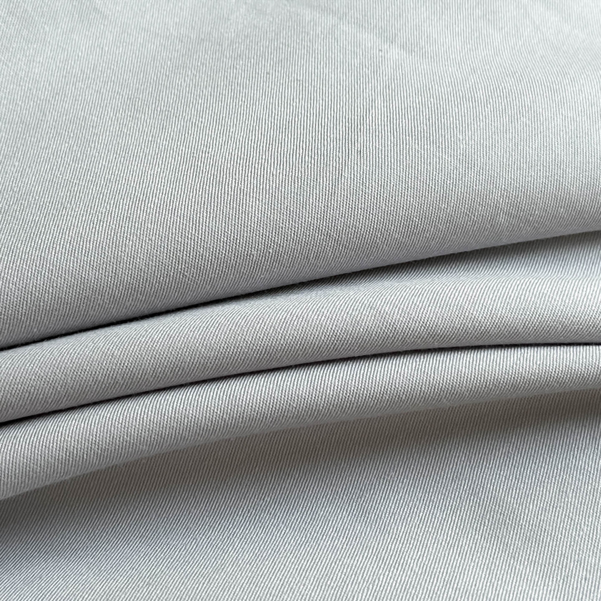 91家纺网 家纺一手货源 找家纺 湘雪家居 2026新款纯棉全棉长绒棉刺绣绣花高端礼盒四件套-蝶恋系列 舞蝶-淡灰