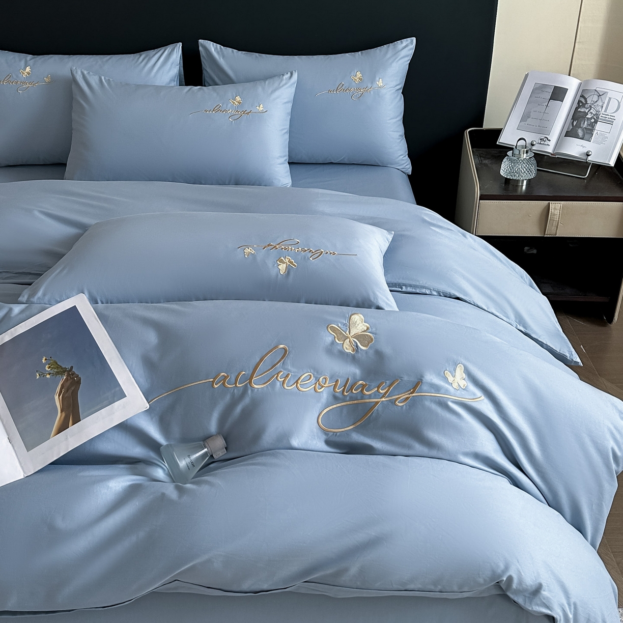 91家纺网 家纺一手货源 找家纺 湘雪家居 2026新款纯棉全棉长绒棉刺绣绣花高端礼盒四件套-蝶恋系列 舞蝶-海蓝