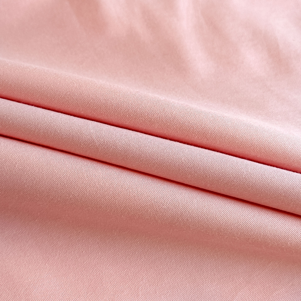 91家纺网 家纺一手货源 找家纺 湘雪家居 2026新款纯棉全棉长绒棉刺绣绣花高端礼盒四件套-蝶恋系列 舞蝶-玉粉