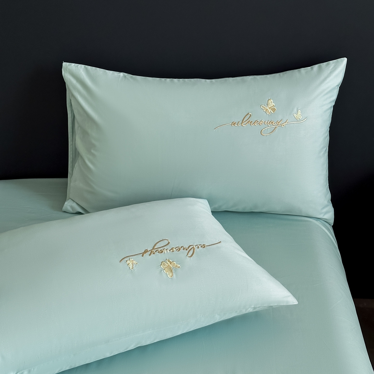 91家纺网 家纺一手货源 找家纺 湘雪家居 2026新款纯棉全棉长绒棉刺绣绣花高端礼盒四件套-蝶恋系列 舞蝶-水绿