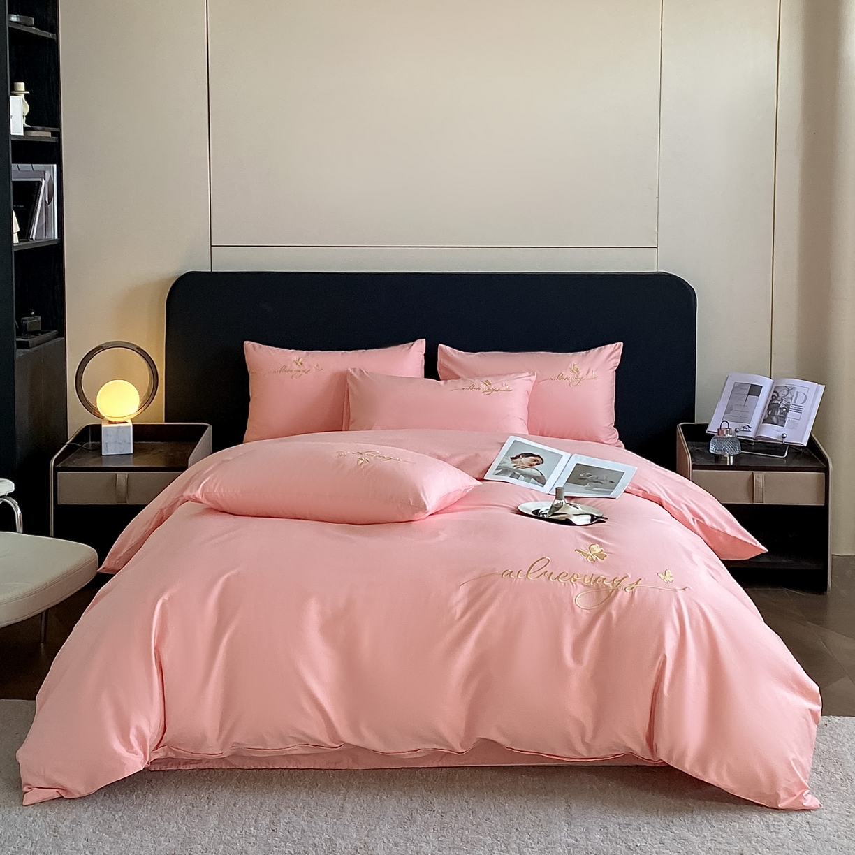 91家纺网 家纺一手货源 找家纺 湘雪家居 2026新款纯棉全棉长绒棉刺绣绣花高端礼盒四件套-蝶恋系列 舞蝶-玉粉