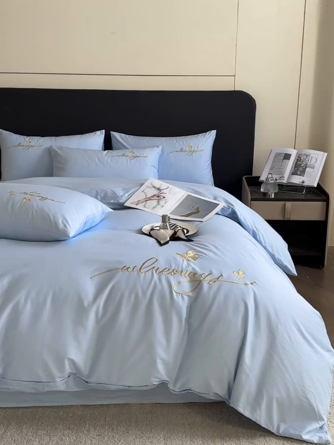 91家纺网 家纺一手货源 找家纺 湘雪家居 2026新款纯棉全棉长绒棉刺绣绣花高端礼盒四件套-蝶恋系列 舞蝶-海蓝