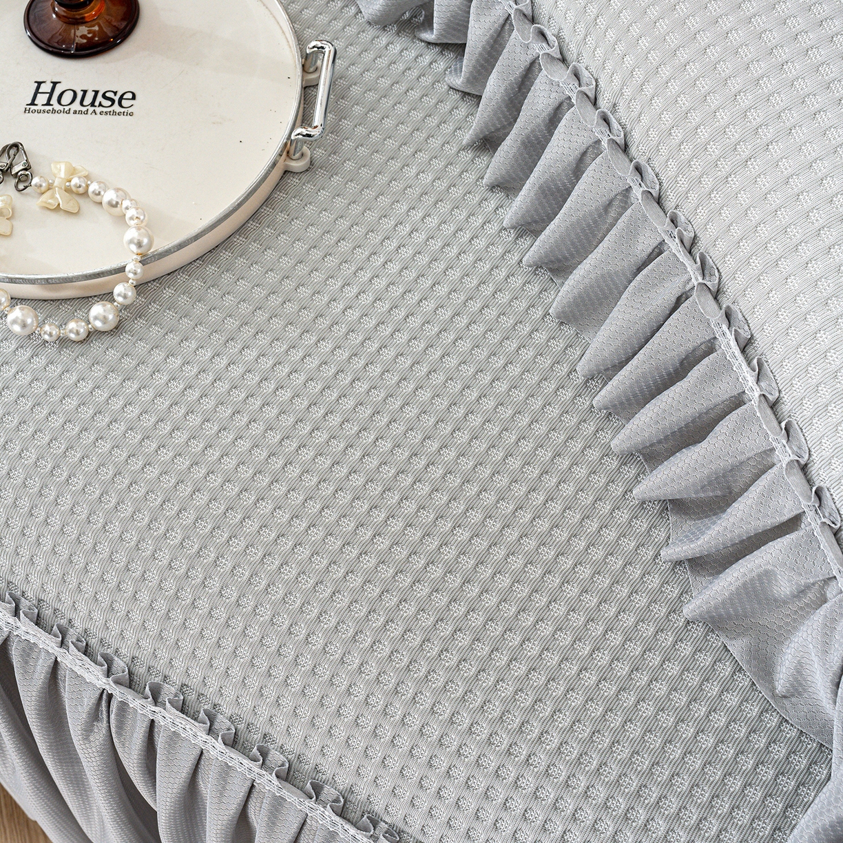 91家纺网 家纺一手货源 找家纺 悦织湾家纺 2026新款床裙款3D华夫格豆豆凉席三件套千鸟阁凉豆豆冰爽夏凉席子三件套 华夫格-浅灰