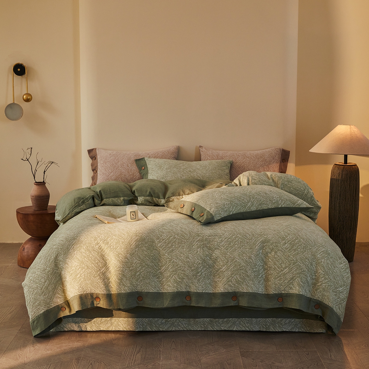 91家纺网 家纺一手货源 找家纺 （总）仰望棉麻双层纱供应链 2026新款迷雾之城一花三色全棉色织提花双层纱纽扣款四件套