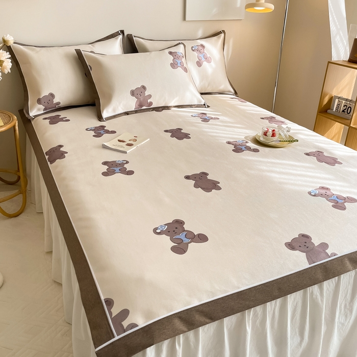 91家纺网 家纺一手货源 找家纺 懒猫家纺 2026新款600D数码印花冰丝凉席系列 可可熊