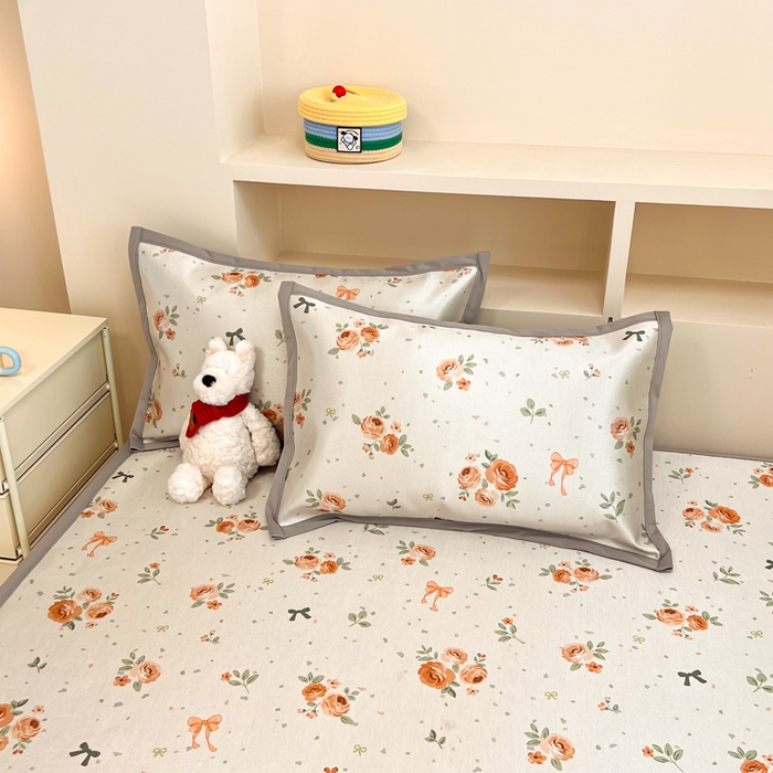 91家纺网 家纺一手货源 找家纺 懒猫家纺 2026新款600D数码印花冰丝凉席系列 蝴蝶结花开