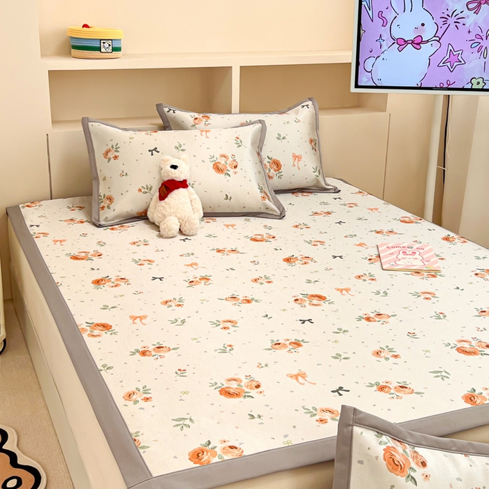 91家纺网 家纺一手货源 找家纺 懒猫家纺 2026新款600D数码印花冰丝凉席系列 蝴蝶结花开