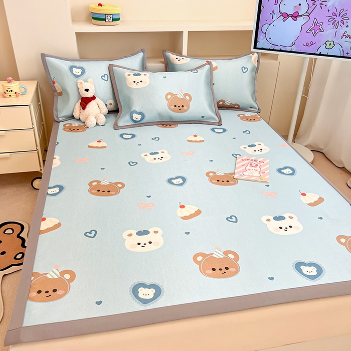 91家纺网 家纺一手货源 找家纺 懒猫家纺 2026新款600D数码印花冰丝凉席系列 熊熊甜品