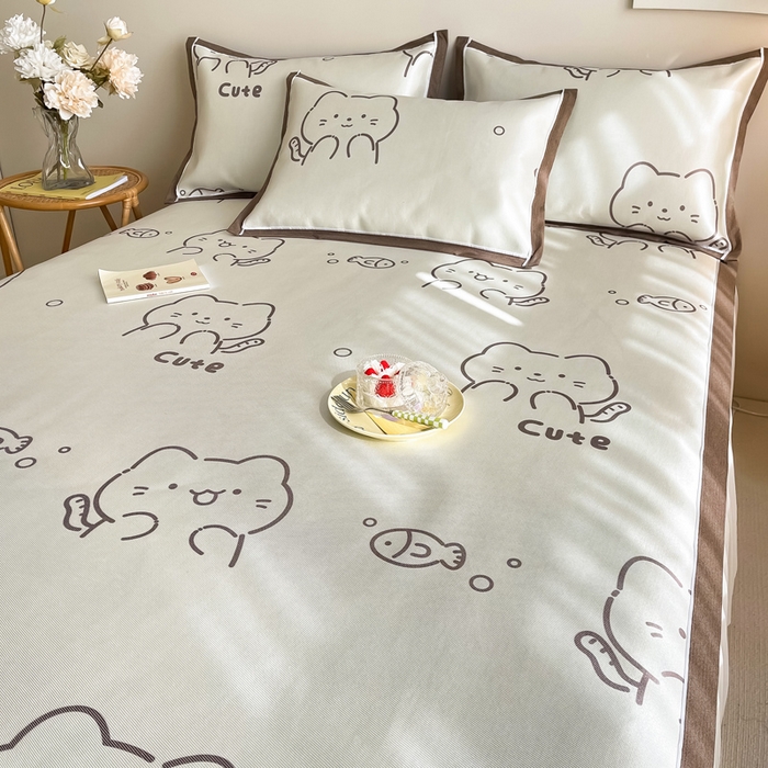 91家纺网 家纺一手货源 找家纺 懒猫家纺 2026新款600D数码印花冰丝凉席系列 小猫爱鱼