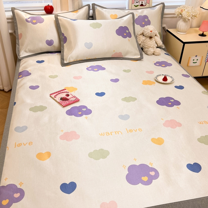 91家纺网 家纺一手货源 找家纺 懒猫家纺 2026新款600D数码印花冰丝凉席系列 小云朵