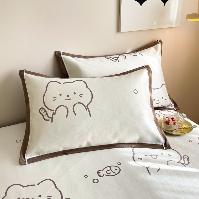 91家纺网 家纺一手货源 找家纺 懒猫家纺 2026新款600D数码印花冰丝凉席系列 小猫爱鱼