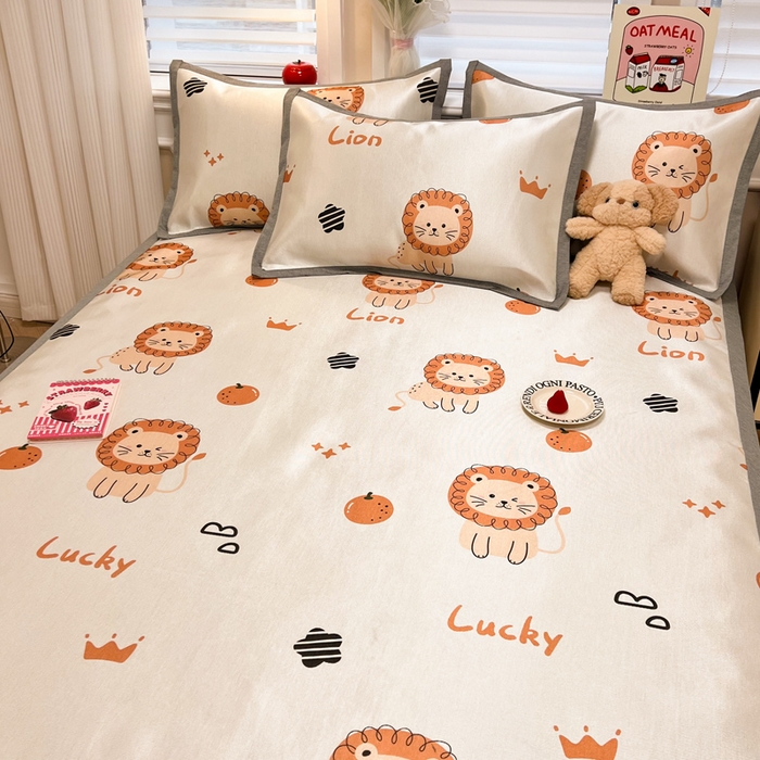 91家纺网 家纺一手货源 找家纺 懒猫家纺 2026新款600D数码印花冰丝凉席系列 狮子乐园