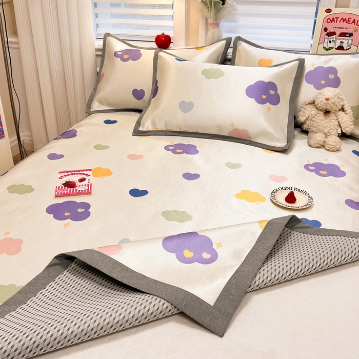 91家纺网 家纺一手货源 找家纺 懒猫家纺 2026新款600D数码印花冰丝凉席系列 小云朵