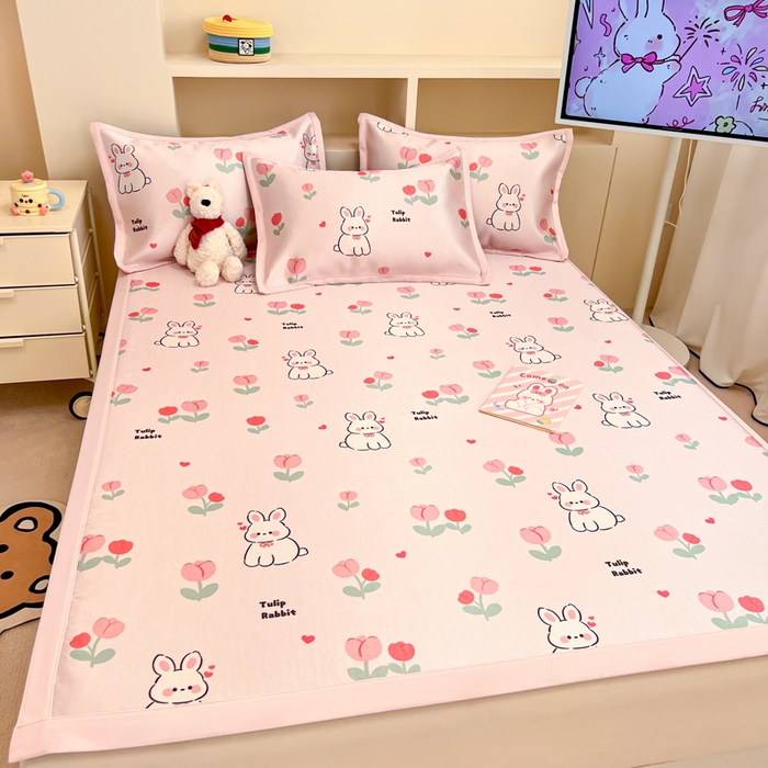 91家纺网 家纺一手货源 找家纺 懒猫家纺 2026新款600D数码印花冰丝凉席系列 郁金香小兔