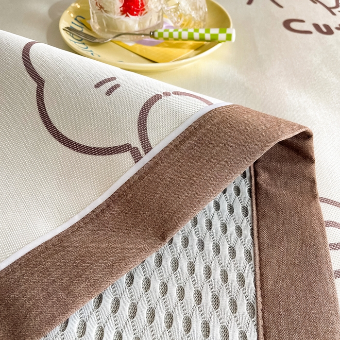 91家纺网 家纺一手货源 找家纺 懒猫家纺 2026新款600D数码印花冰丝凉席系列 小猫爱鱼