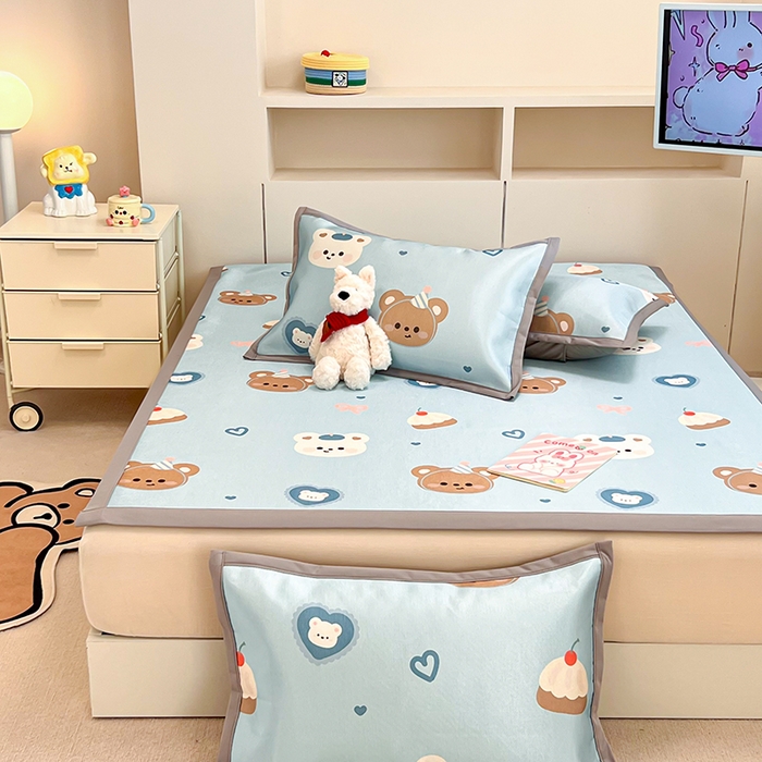 91家纺网 家纺一手货源 找家纺 懒猫家纺 2026新款600D数码印花冰丝凉席系列 熊熊甜品