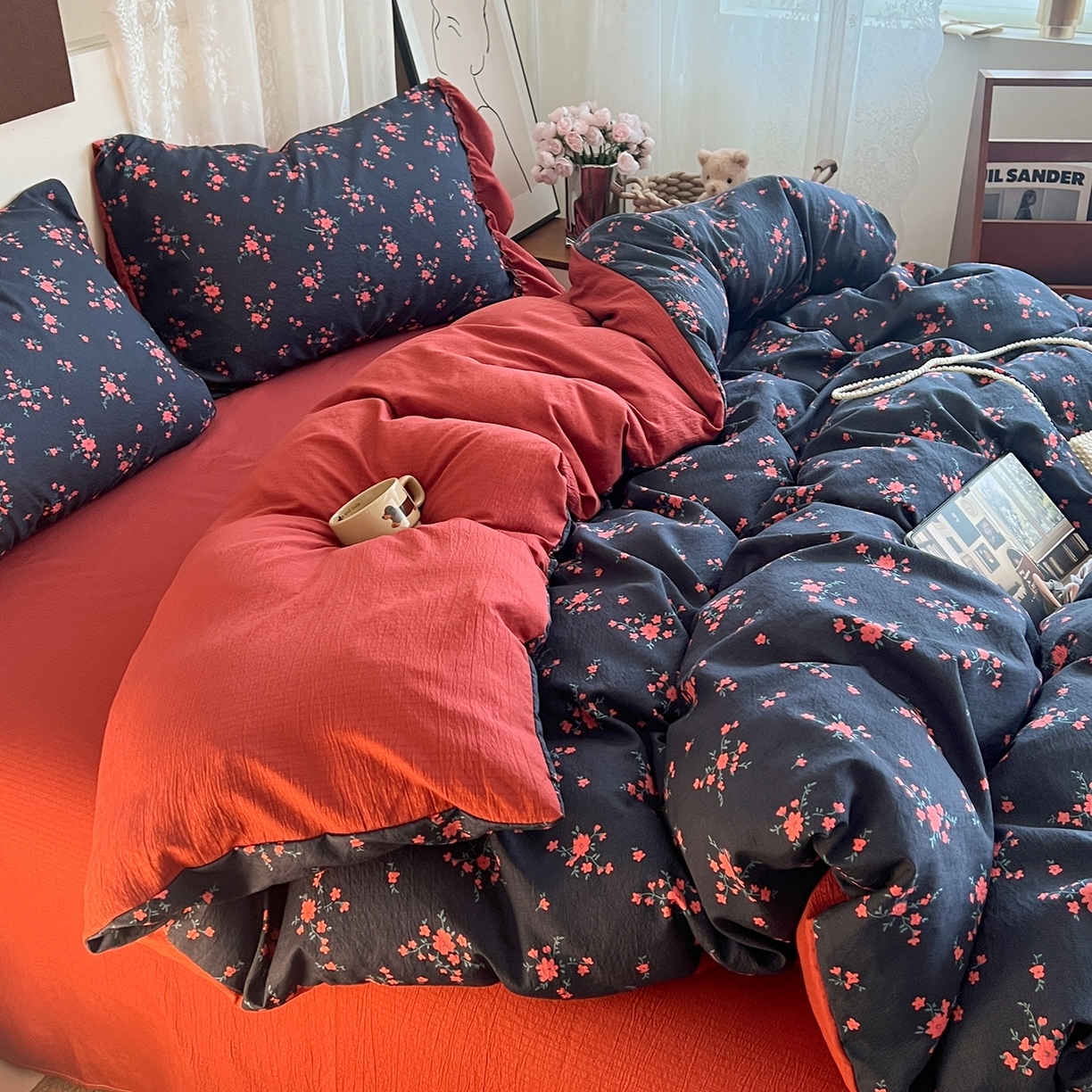 91家纺网 家纺一手货源 找家纺 晨曦家纺 2026新款韩系法式慵懒氛围感印花泡芙花边四件套 红莓花信