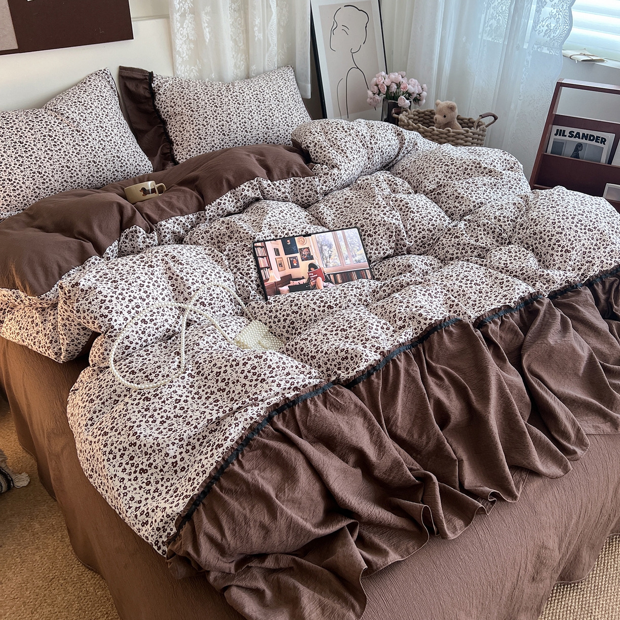 91家纺网 家纺一手货源 找家纺 晨曦家纺 2026新款韩系法式慵懒氛围感印花泡芙花边四件套 布朗花影