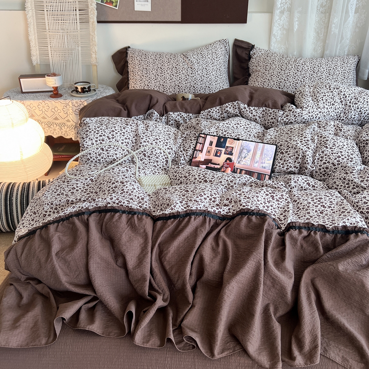 91家纺网 家纺一手货源 找家纺 晨曦家纺 2026新款韩系法式慵懒氛围感印花泡芙花边四件套 布朗花影