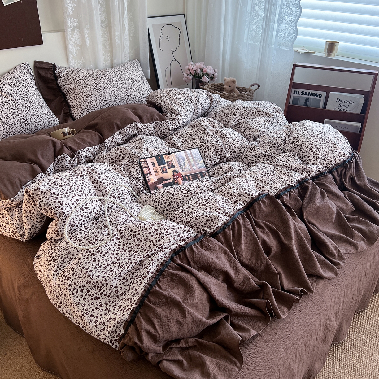 91家纺网 家纺一手货源 找家纺 晨曦家纺 2026新款韩系法式慵懒氛围感印花泡芙花边四件套 布朗花影