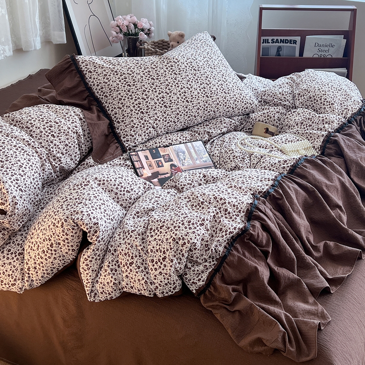 91家纺网 家纺一手货源 找家纺 晨曦家纺 2026新款韩系法式慵懒氛围感印花泡芙花边四件套 布朗花影