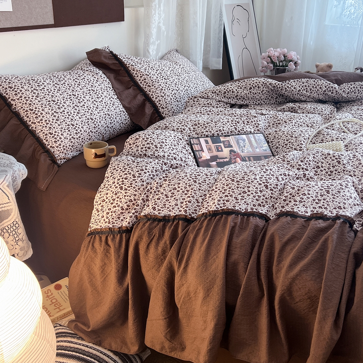 91家纺网 家纺一手货源 找家纺 晨曦家纺 2026新款韩系法式慵懒氛围感印花泡芙花边四件套 布朗花影