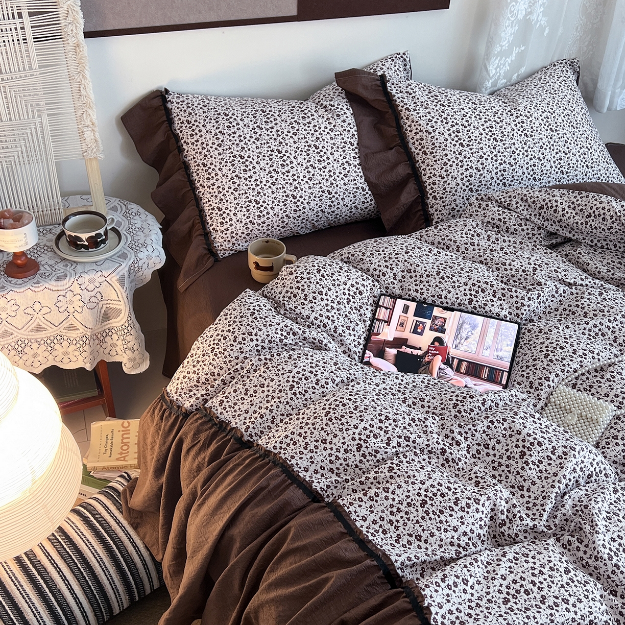 91家纺网 家纺一手货源 找家纺 晨曦家纺 2026新款韩系法式慵懒氛围感印花泡芙花边四件套 布朗花影