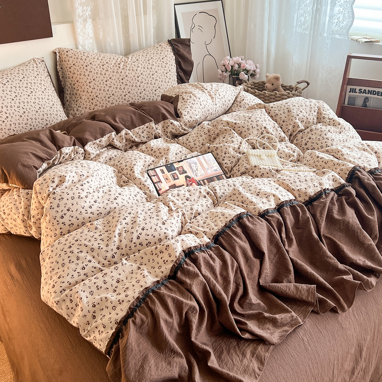 91家纺网 家纺一手货源 找家纺 晨曦家纺 2026新款韩系法式慵懒氛围感印花泡芙花边四件套 可可花舞