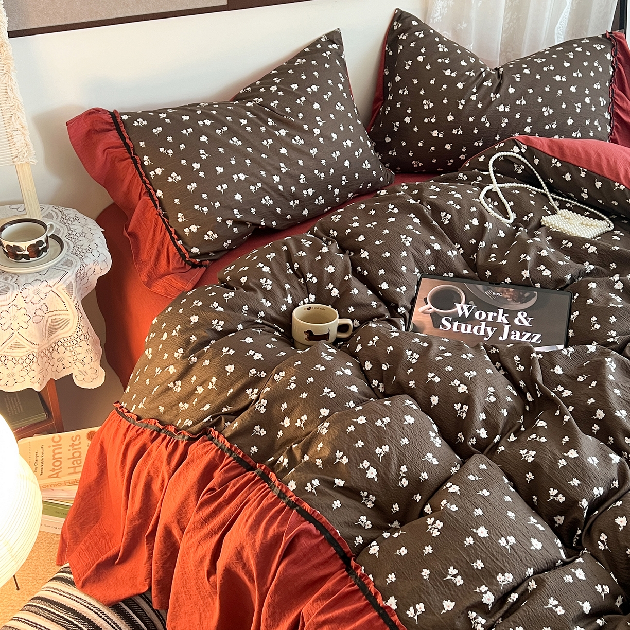 91家纺网 家纺一手货源 找家纺 晨曦家纺 2026新款韩系法式慵懒氛围感印花泡芙花边四件套 森系精灵