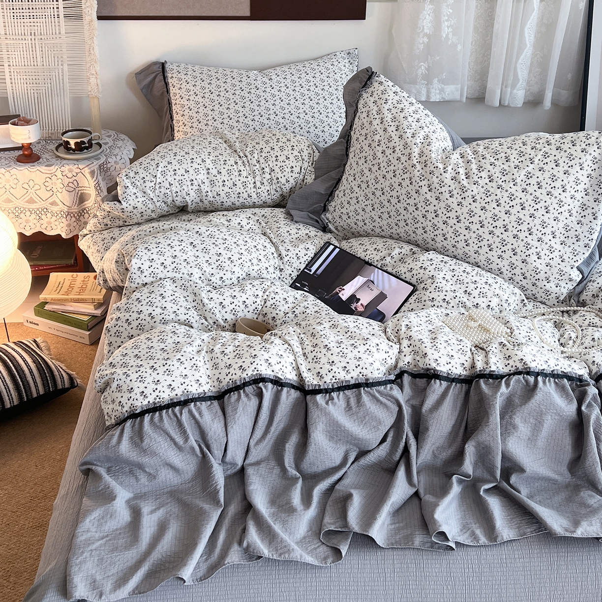 91家纺网 家纺一手货源 找家纺 晨曦家纺 2026新款韩系法式慵懒氛围感印花泡芙花边四件套 雾灰庄园