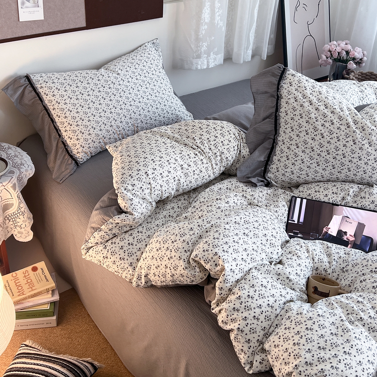 91家纺网 家纺一手货源 找家纺 晨曦家纺 2026新款韩系法式慵懒氛围感印花泡芙花边四件套 雾灰庄园