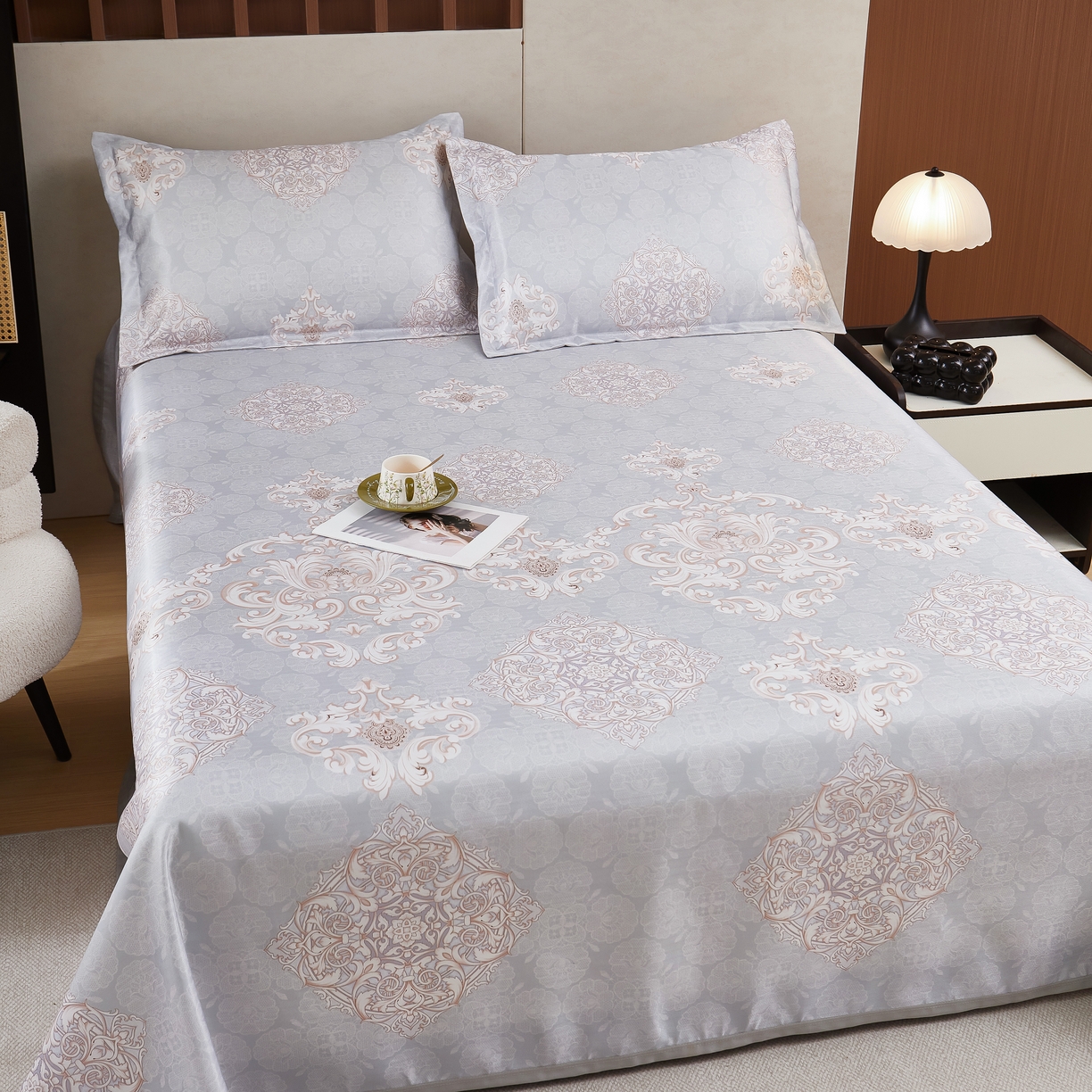 91家纺网 家纺一手货源 找家纺 星窝家纺 2026新款直播电商优选可机洗斜纹提花冰丝凉席三件套 巴黎春天