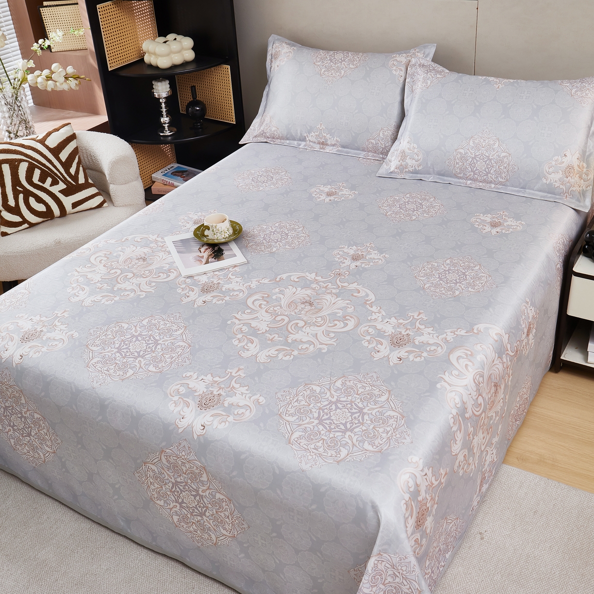 91家纺网 家纺一手货源 找家纺 星窝家纺 2026新款直播电商优选可机洗斜纹提花冰丝凉席三件套 巴黎春天