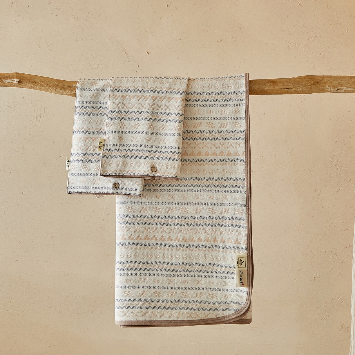 91家纺网 家纺一手货源 找家纺 （总）孑寐家纺 2026新款100%纯棉色织双面大提花老粗布凉席三件套