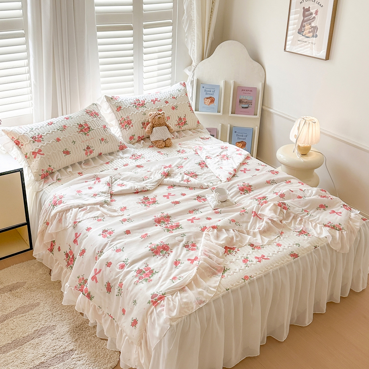 91家纺网 家纺一手货源 找家纺 慕澄2026新款小版印花床裙款乳胶凉席凉感丝夏被四件套 玫瑰结