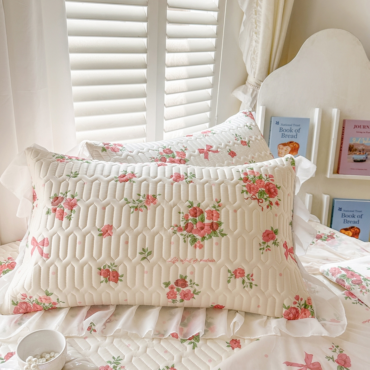 91家纺网 家纺一手货源 找家纺 慕澄2026新款小版印花床裙款乳胶凉席凉感丝夏被四件套 玫瑰结