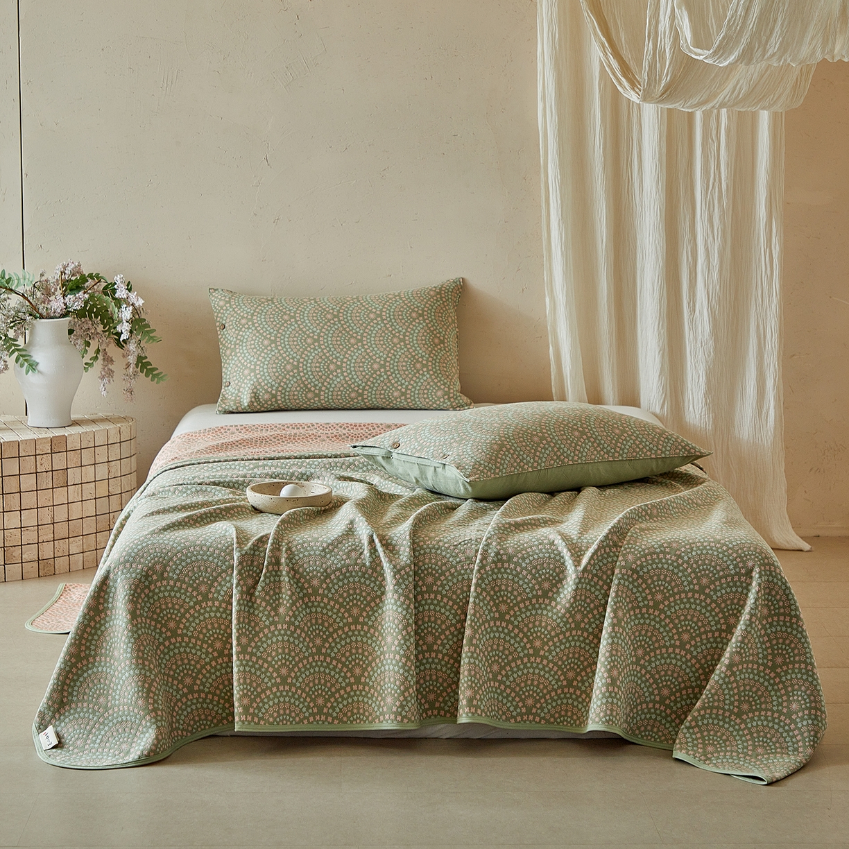 91家纺网 家纺一手货源 找家纺 孑寐家纺 2026新款100%纯棉色织双面大提花老粗布凉席三件套 彩虹太阳花-绿色