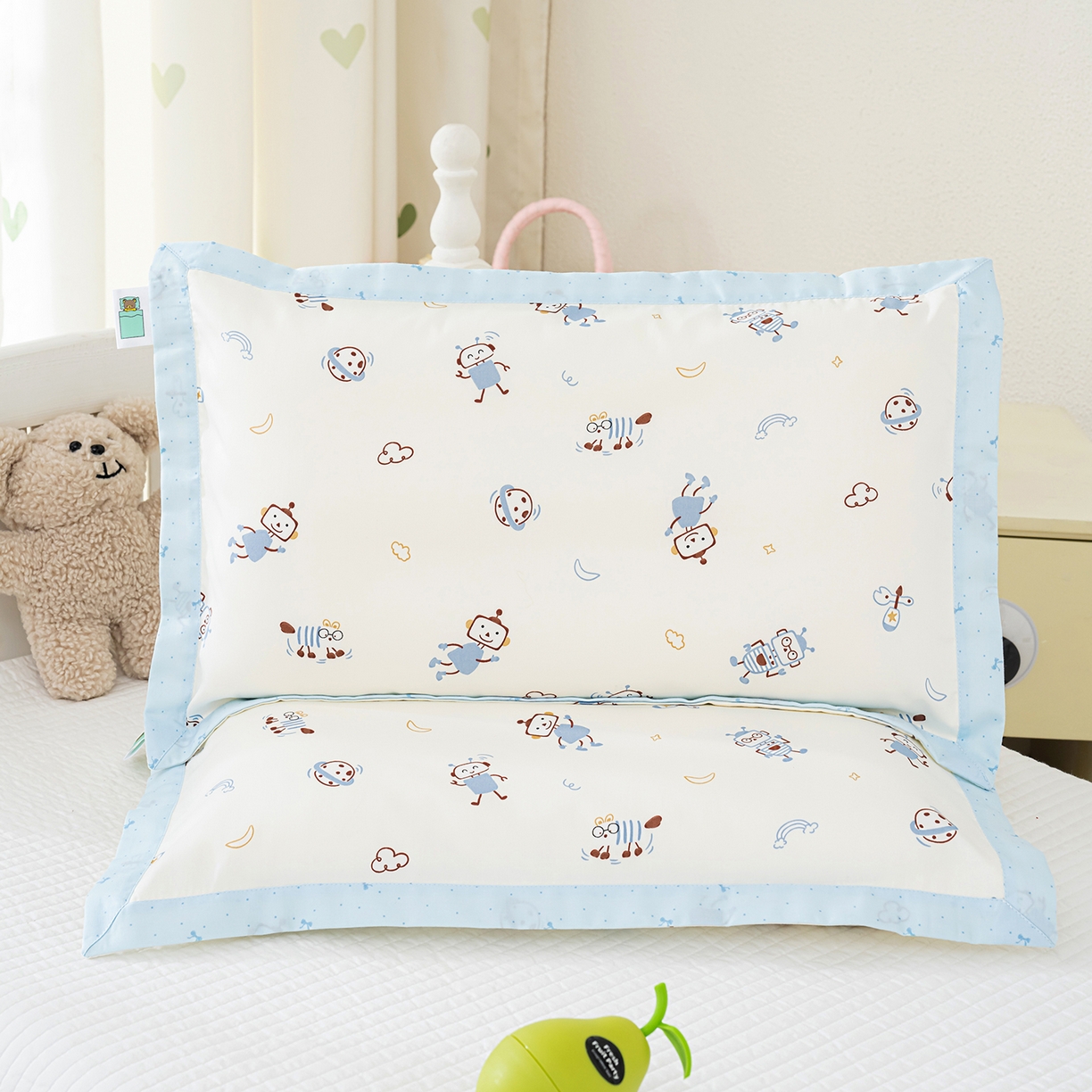 91家纺网 家纺一手货源 找家纺 良佐生活 2026新款A类60支全棉贡缎长绒棉拼角枕套 太空机器人