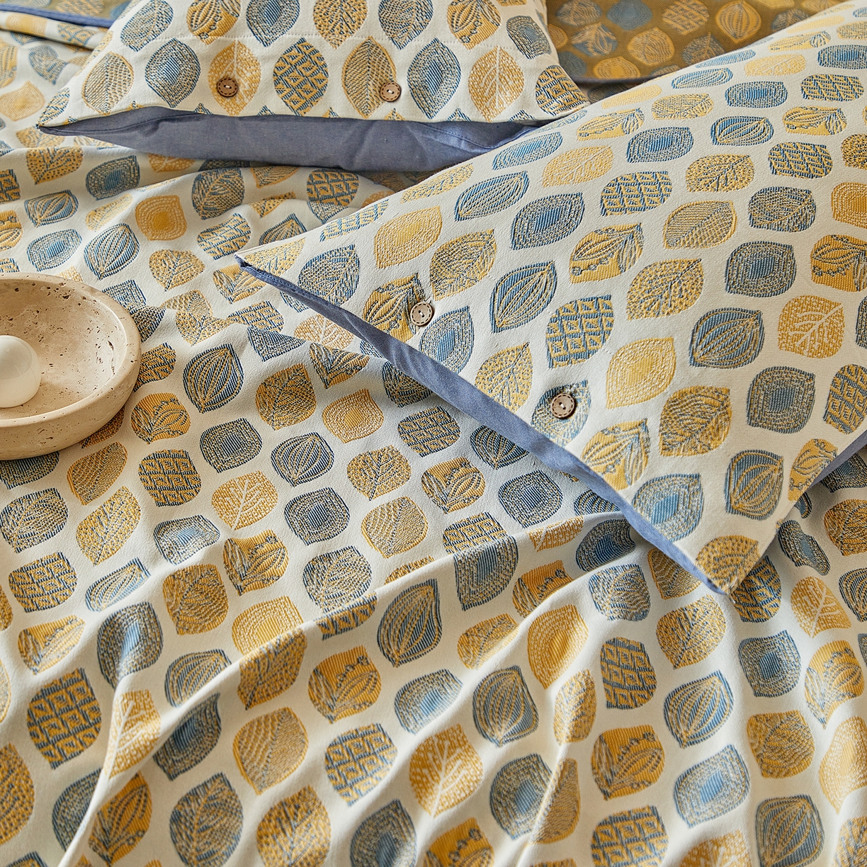 91家纺网 家纺一手货源 找家纺 孑寐家纺 2026新款100%纯棉色织双面大提花老粗布凉席三件套 金栗叶影-蓝色