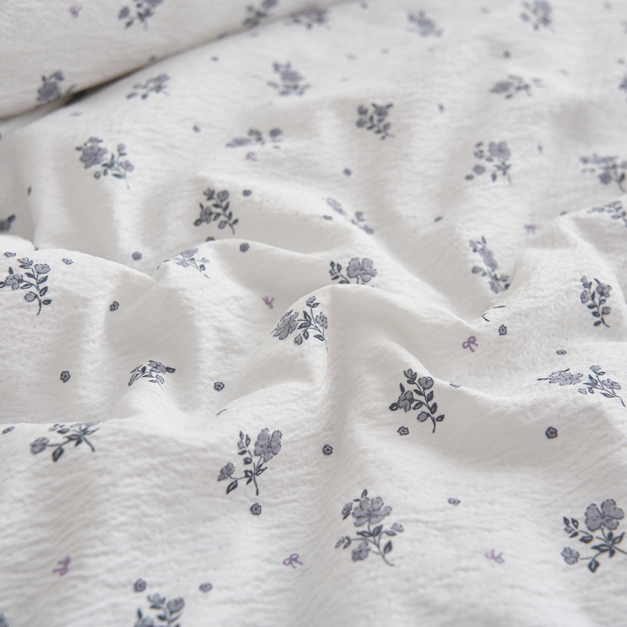 91家纺网 家纺一手货源 找家纺 晨曦家纺 2026新款皱雾纱水洗夏凉被夏被四件套少女ins风韩版 松烟星子