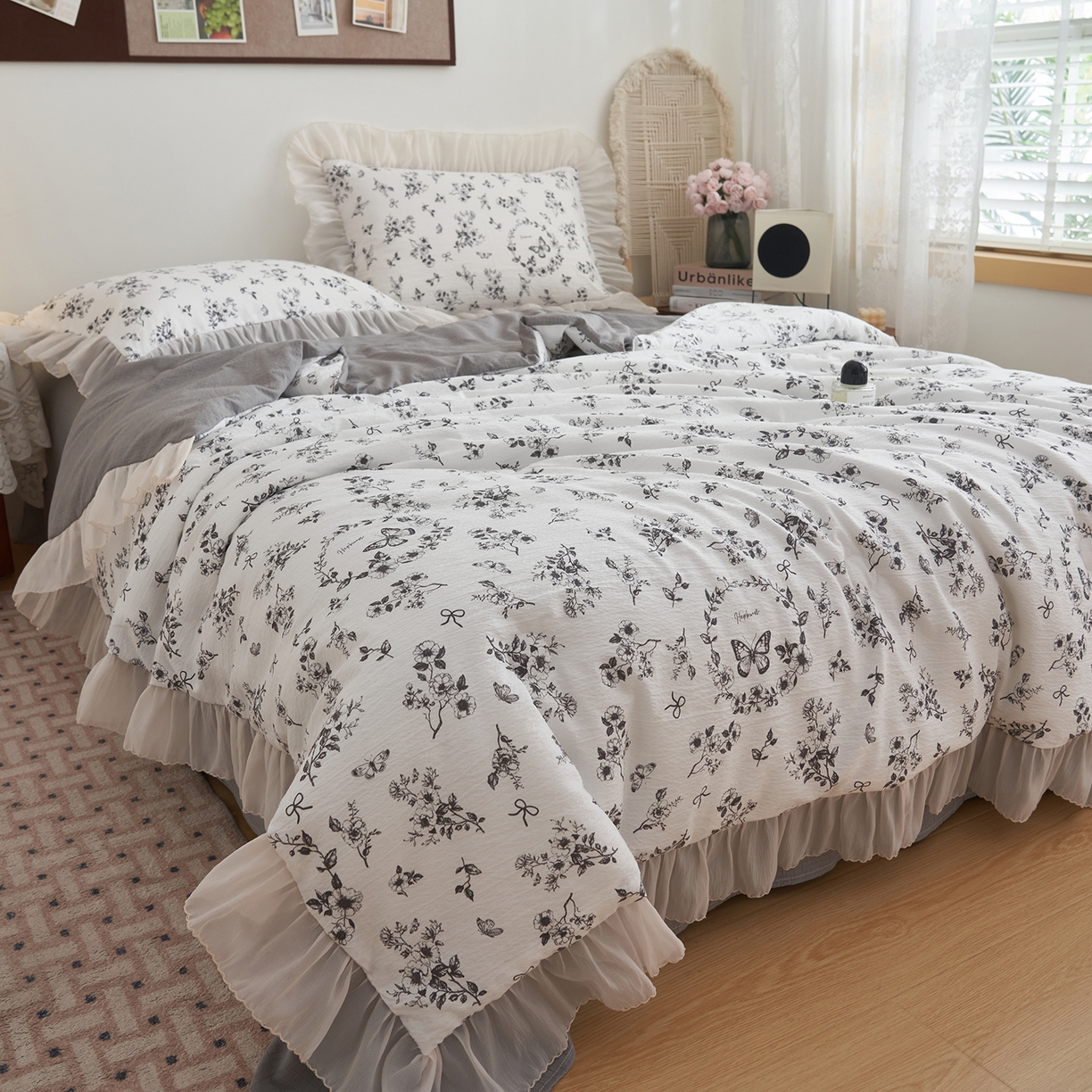 91家纺网 家纺一手货源 找家纺 晨曦家纺 2026新款皱雾纱水洗夏凉被夏被四件套少女ins风韩版 素墨蝶语