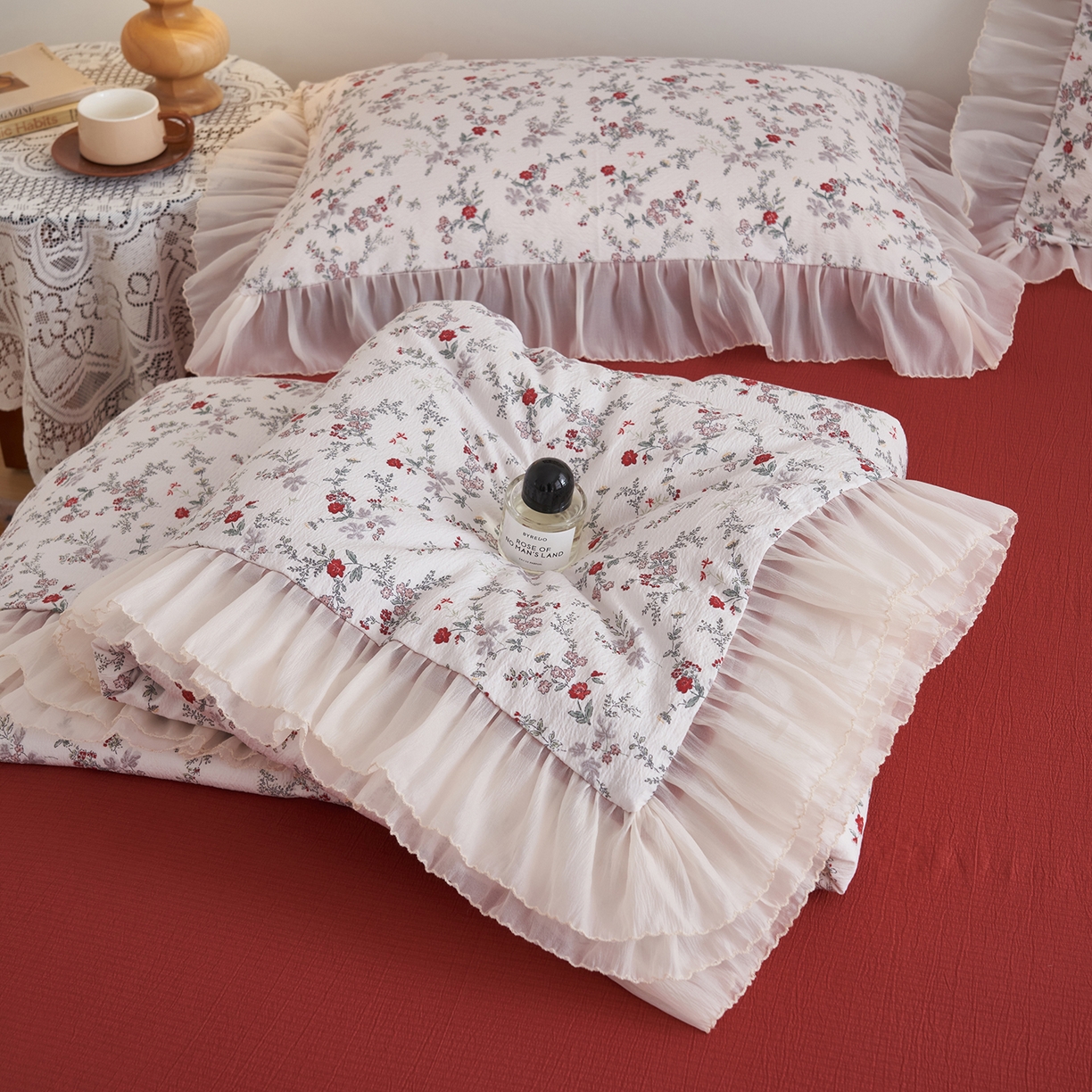 91家纺网 家纺一手货源 找家纺 晨曦家纺 2026新款皱雾纱水洗夏凉被夏被四件套少女ins风韩版 雾里蔷薇