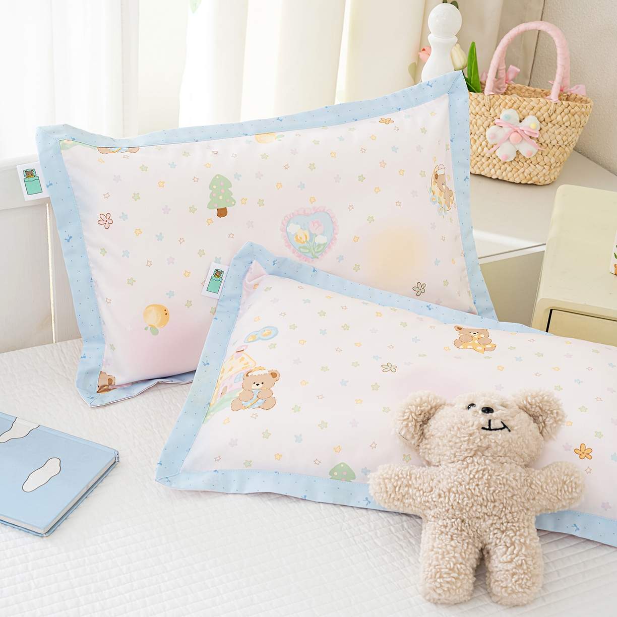 91家纺网 家纺一手货源 找家纺 良佐生活 2026新款A类60支全棉贡缎长绒棉拼角枕套 繁星点点