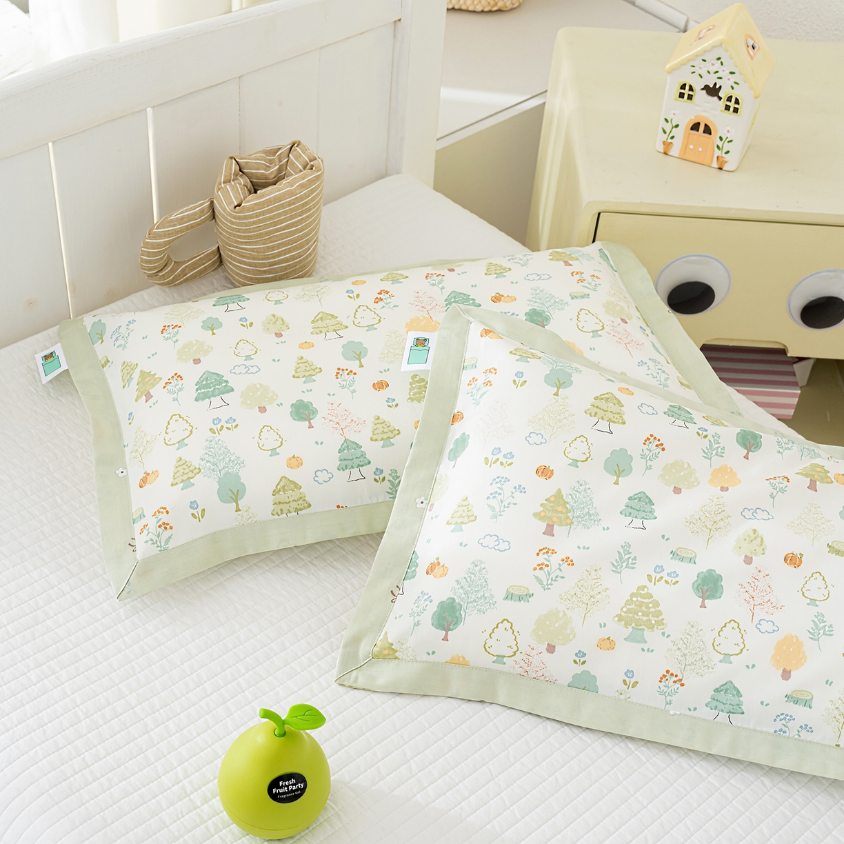 91家纺网 家纺一手货源 找家纺 良佐生活 2026新款A类60支全棉贡缎长绒棉拼角枕套 许愿森林