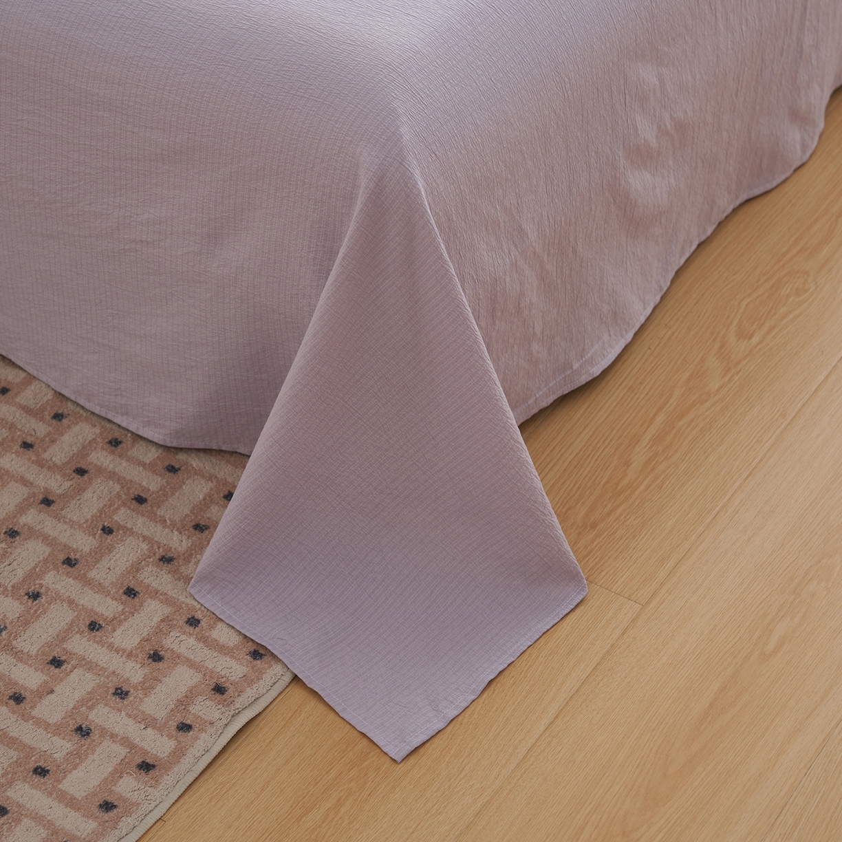 91家纺网 家纺一手货源 找家纺 晨曦家纺 2026新款皱雾纱水洗夏凉被夏被四件套少女ins风韩版 雾紫花信