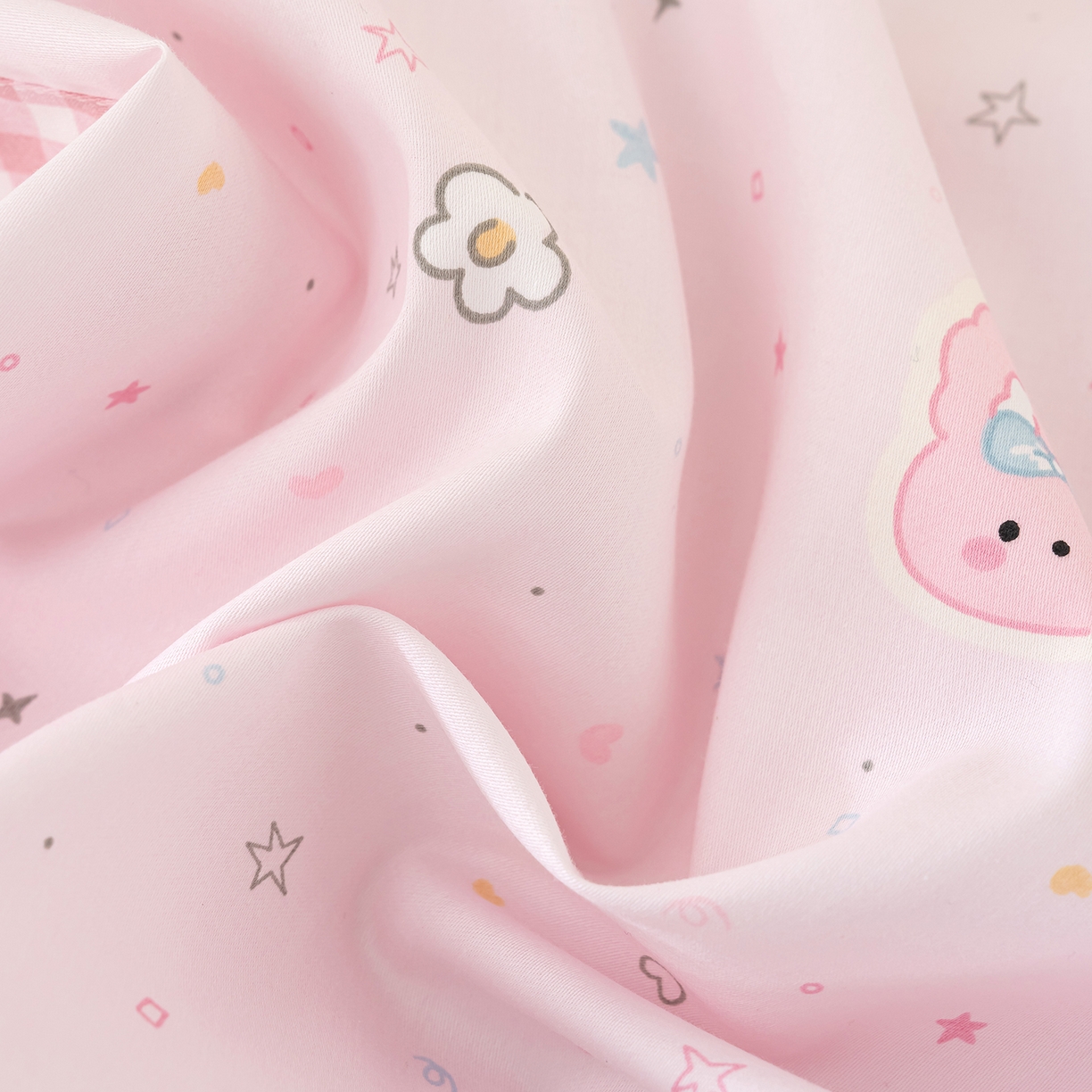 91家纺网 家纺一手货源 找家纺 良佐生活 2026新款A类60支全棉贡缎长绒棉拼角枕套 开心派对